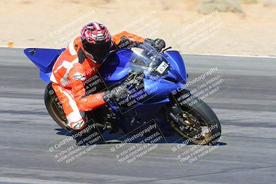 media/Nov-14-2024-Racers Edge (Thu) [[a7815e7aa5]]/3-B Group/Session 4 (Turn 10 Inside From Above)/